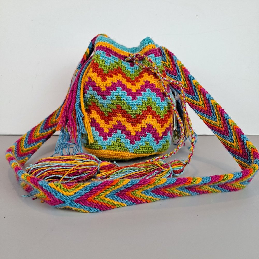 NWT Hand-Crafted Mini Boho Bermuda Bag Rainbow Colors